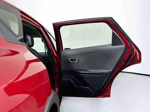 Used 2025 Kia K4 FWD image 29
