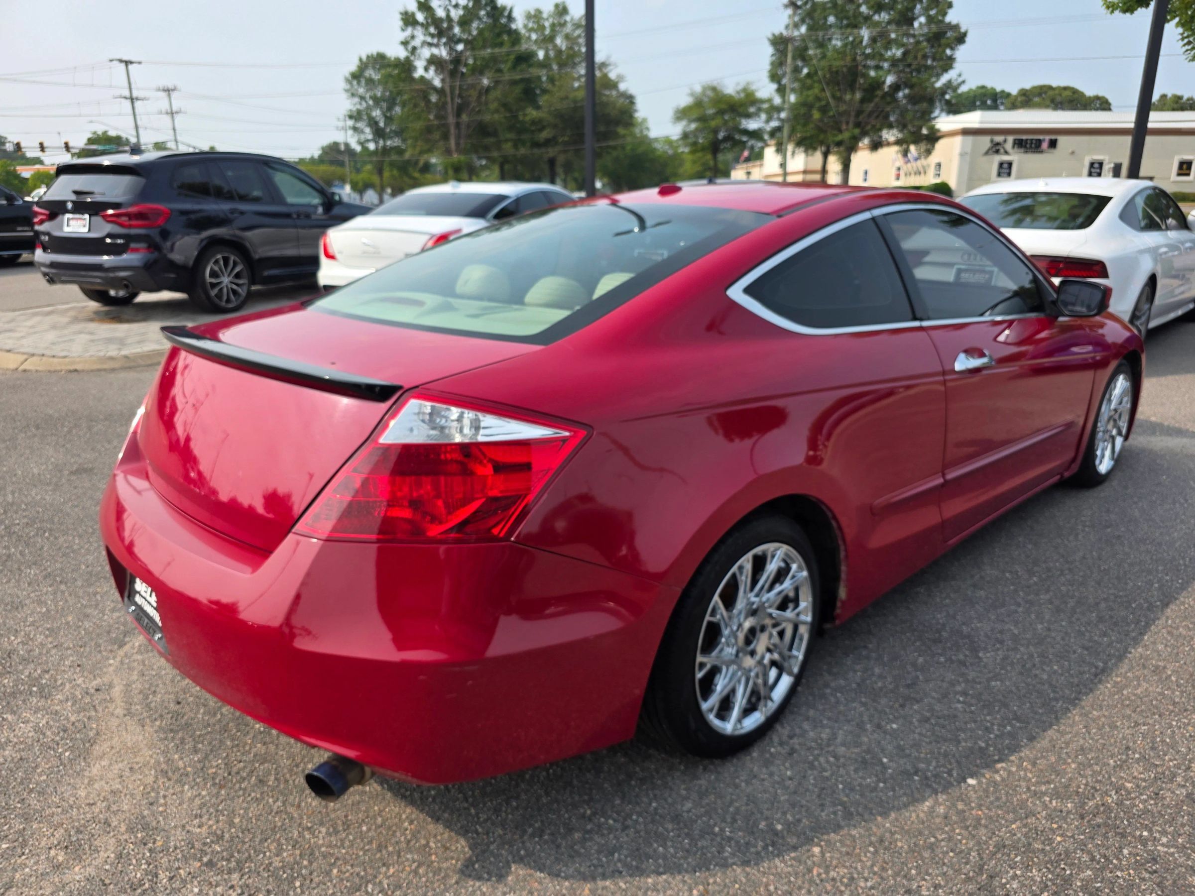 Used 2010 Honda Accord EX-L image 5