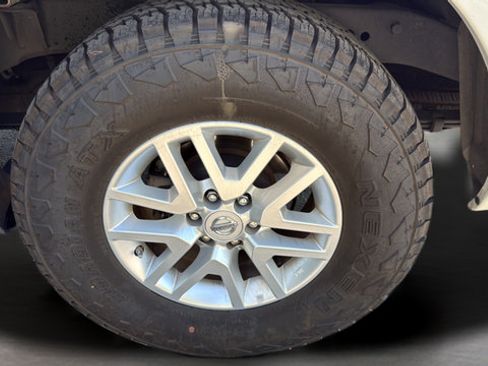 Used 2019 Nissan Frontier SV RWD image 36