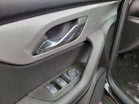 Used 2025 Chevrolet Blazer LT image 7