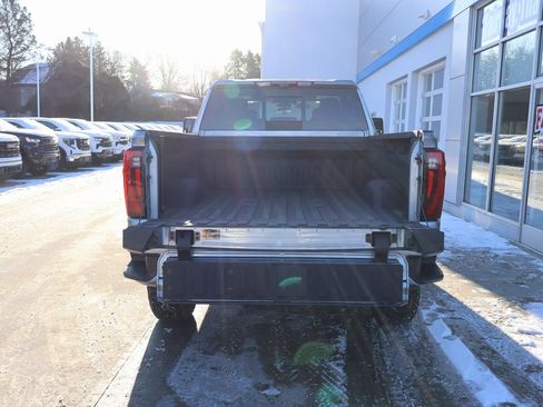 Used 2024 GMC Sierra 2500 Denali w/ Denali Reserve Package image 37