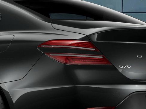 New 2025 Genesis G70 3.3T Advanced image 10