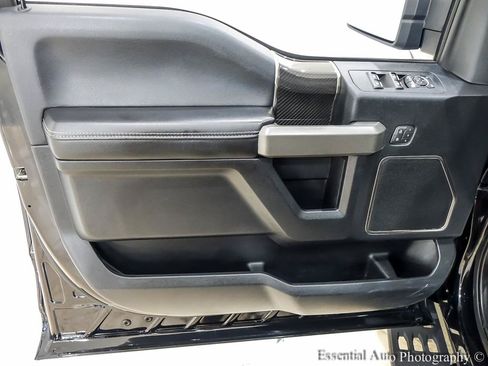 Used 2019 Ford F150 Raptor w/ Equipment Group 802A Luxury AWD/4WD image 29
