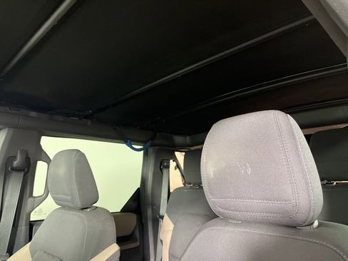 Used 2022 Ford Bronco Wildtrak image 5