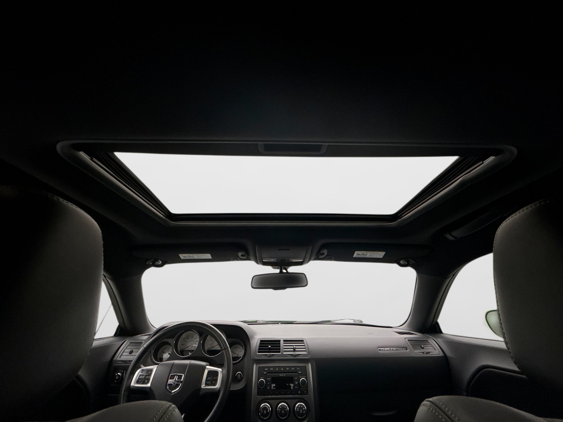Used 2011 Dodge Challenger R/T RWD image 16