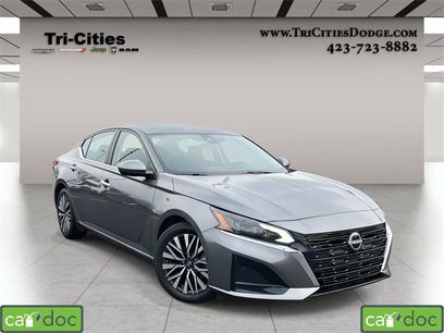 Used 2023 Nissan Altima 2.5 SV