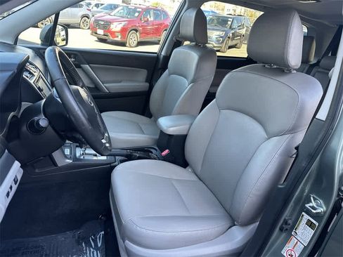 Used 2014 Subaru Forester 2.5i Touring image 11