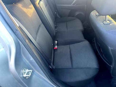 Used 2013 MAZDA MAZDA3 i Touring image 19