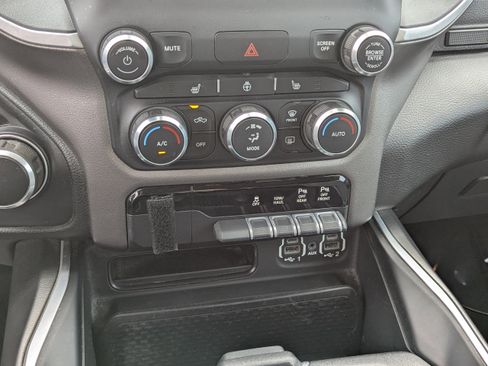 Used 2020 RAM 1500 Big Horn image 22