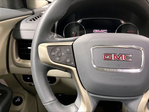 Used 2024 GMC Terrain Denali w/ Denali Premium Package image 23
