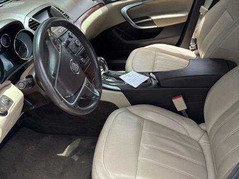 Used 2013 Buick Regal Premium FWD image 7