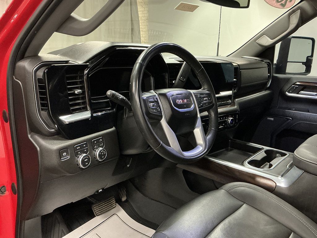 Used 2024 GMC Sierra 2500 SLT w/ SLT Premium Package AWD/4WD image 10