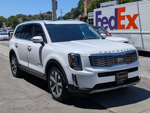 Used 2020 Kia Telluride S AWD/4WD image 4