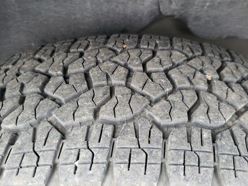 Used 2024 Chevrolet Silverado 1500 LT image 31