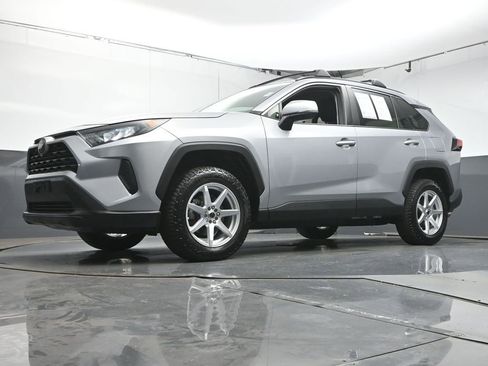 Used 2019 Toyota RAV4 LE w/ All Weather Liner Package image 32