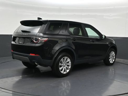 Used 2018 Land Rover Discovery Sport SE AWD/4WD image 5