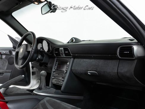 Used 2011 Porsche 911 GT3 image 35