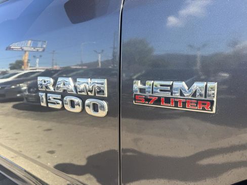 Used 2017 RAM 1500 Express image 5