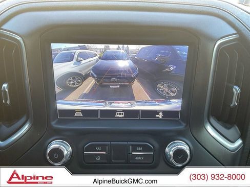 Used 2021 GMC Sierra 1500 AT4 w/ AT4 Preferred Package AWD/4WD image 18