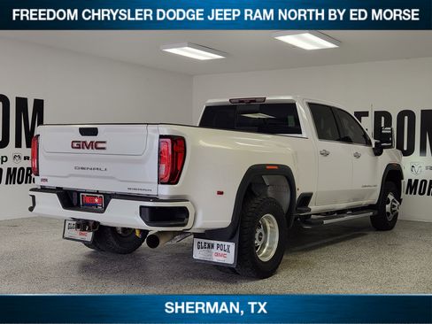 Used 2021 GMC Sierra 3500 Denali w/ Denali Ultimate Package AWD/4WD image 4