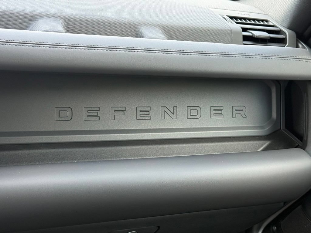 New 2026 Land Rover Defender 110 S AWD/4WD image 25