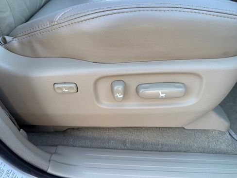 Used 2005 Lexus GX 470 image 24