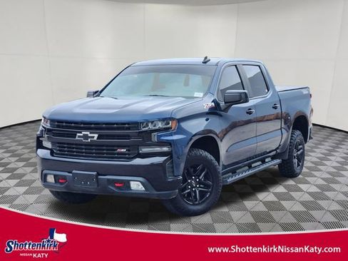 Used 2020 Chevrolet Silverado 1500 LT Trail Boss w/ Convenience Package AWD/4WD image 1