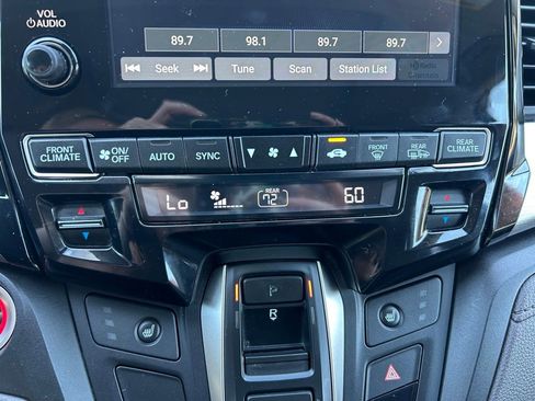 Used 2018 Honda Odyssey EX-L image 33