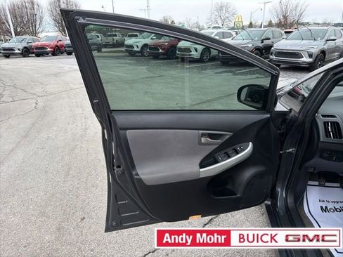 Used 2013 Toyota Prius Two image 25