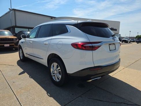 Used 2019 Buick Enclave Essence AWD/4WD image 6