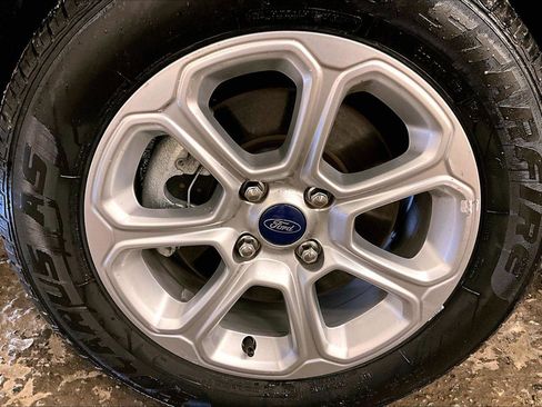 Certified 2020 Ford EcoSport SE w/ SE Convenience Package image 8