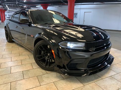 Used 2021 Dodge Charger Scat Pack RWD image 4