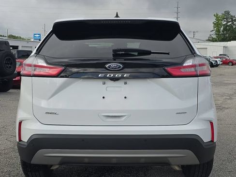 Used 2024 Ford Edge SEL AWD/4WD image 4