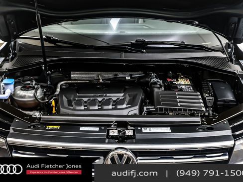 Used 2023 Porsche Taycan 4S image 11