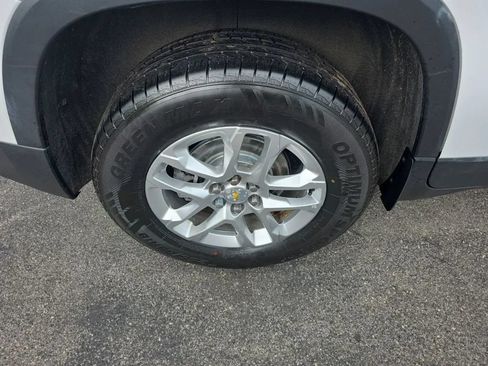 Used 2019 Chevrolet Traverse LT w/ LPO, Floor Liner Package AWD/4WD image 15