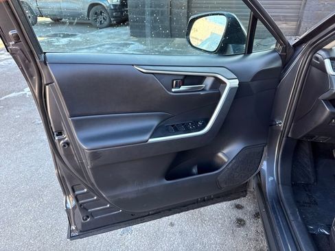 Used 2024 Toyota RAV4 XLE image 18