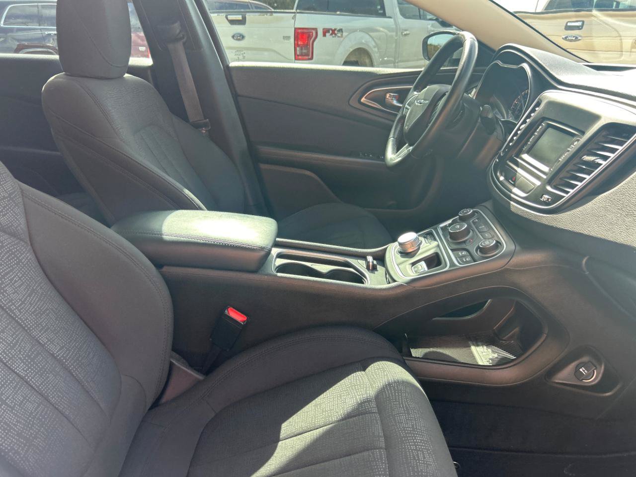 Used 2016 Chrysler 200 Limited w/ Convenience Group FWD image 23