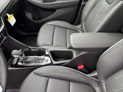 New 2026 Buick Encore GX Avenir w/ Avenir Technology Package image 38