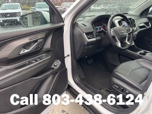 Used 2024 GMC Terrain SLT FWD image 5