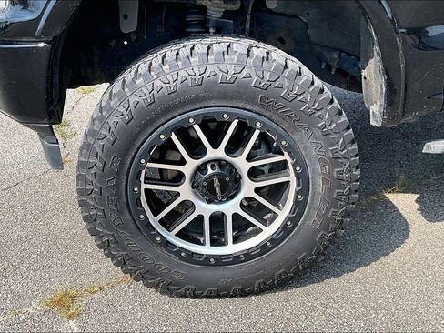 Used 2018 Ford F150 Platinum AWD/4WD image 8