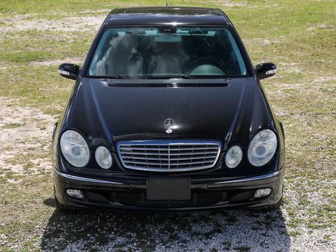 Used 2006 Mercedes-Benz E 350 4MATIC Sedan image 17