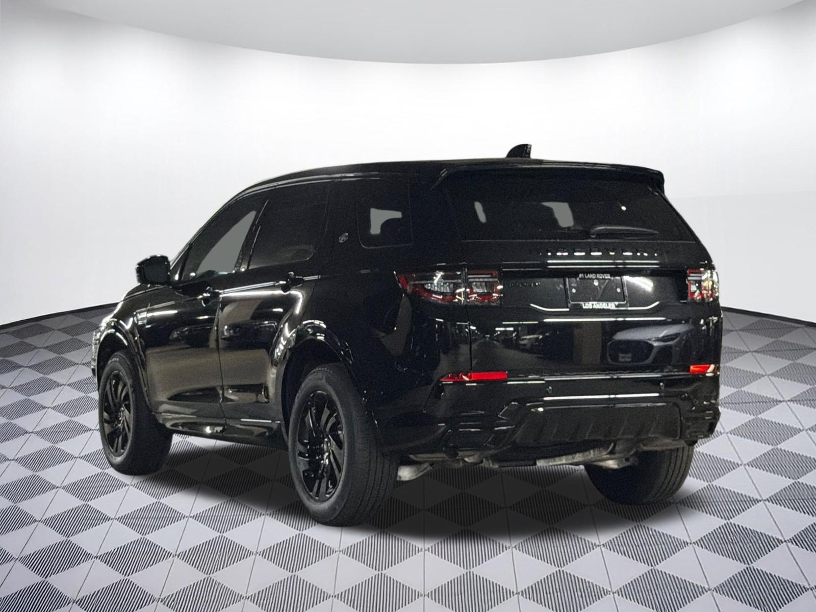 New 2026 Land Rover Discovery Sport Landmark AWD/4WD image 3