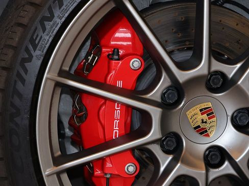 Used 2021 Porsche 718 Cayman GTS RWD image 11