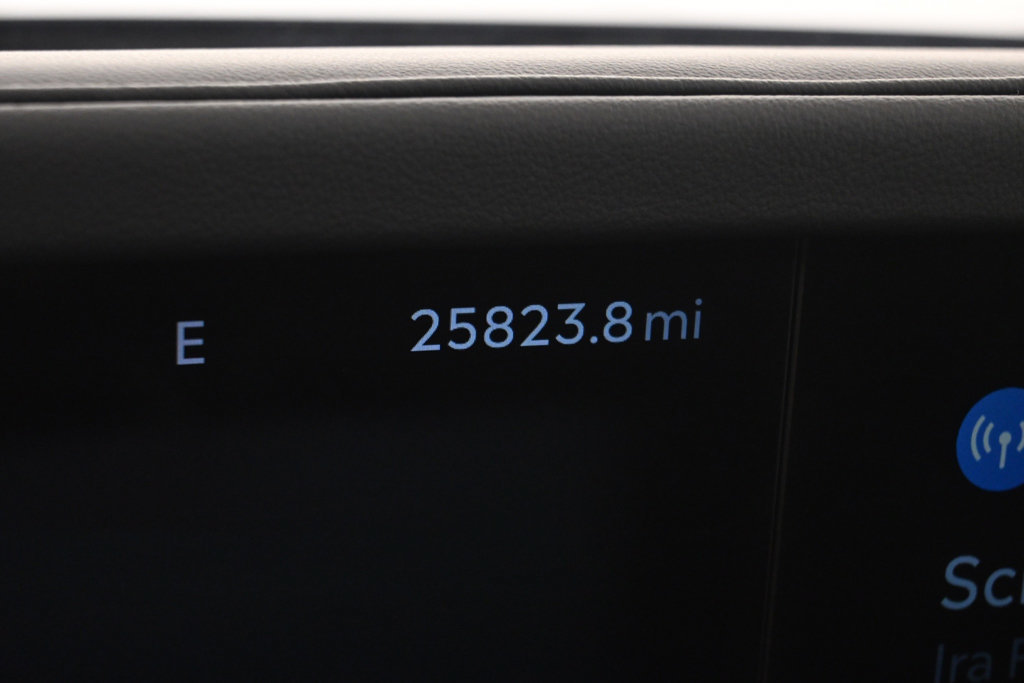 Used 2024 Lincoln Nautilus Reserve w/ Equipment Group 202A AWD/4WD image 27