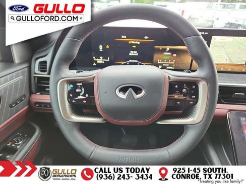 Used 2025 INFINITI QX80 Autograph AWD/4WD image 12