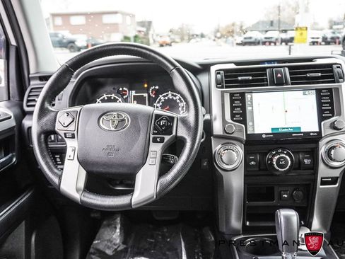 Used 2024 Toyota 4Runner SR5 Premium image 2