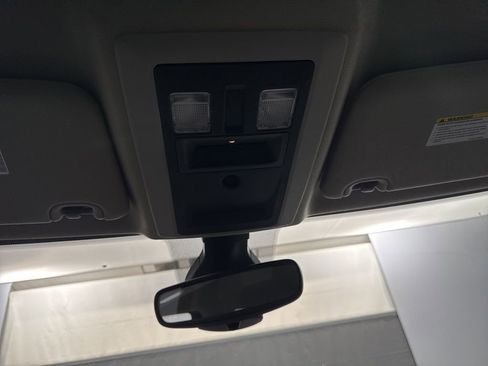 Used 2023 RAM 1500 Classic SLT w/ Protection Group AWD/4WD image 25