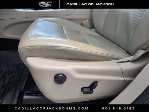Used 2017 Jeep Grand Cherokee Limited w/ Luxury Group II RWD image 9