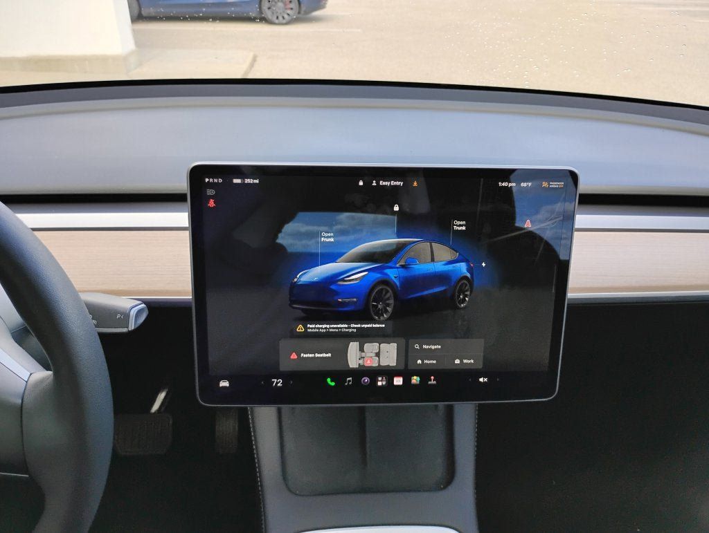 Used 2022 Tesla Model Y Long Range AWD/4WD image 18