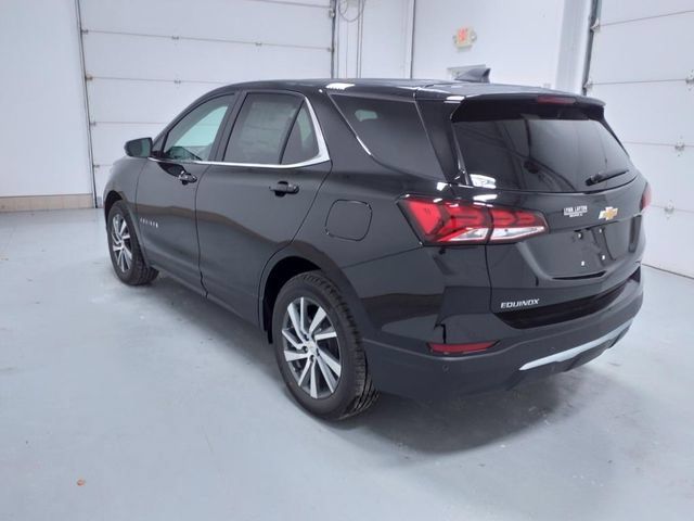 Used 2024 Chevrolet Equinox LT FWD image 5